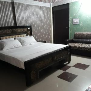 Hotel Palace Inn Multan 