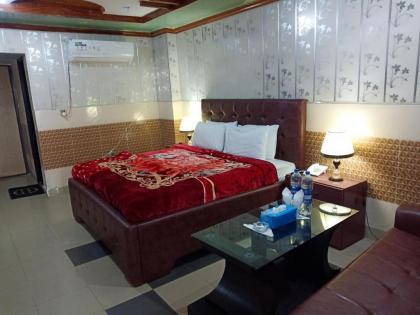 Hotel Alkahf Multan - image 15