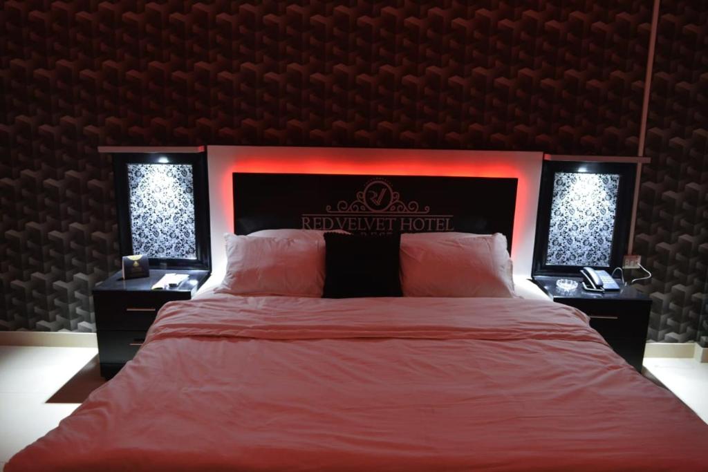 Red Velvet Hotel Multan - main image