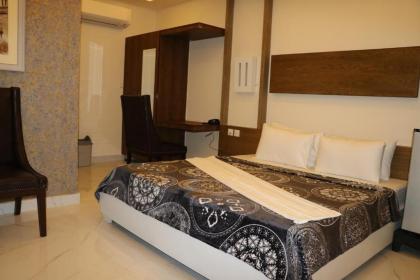 Hotel Avalon Suites - image 20